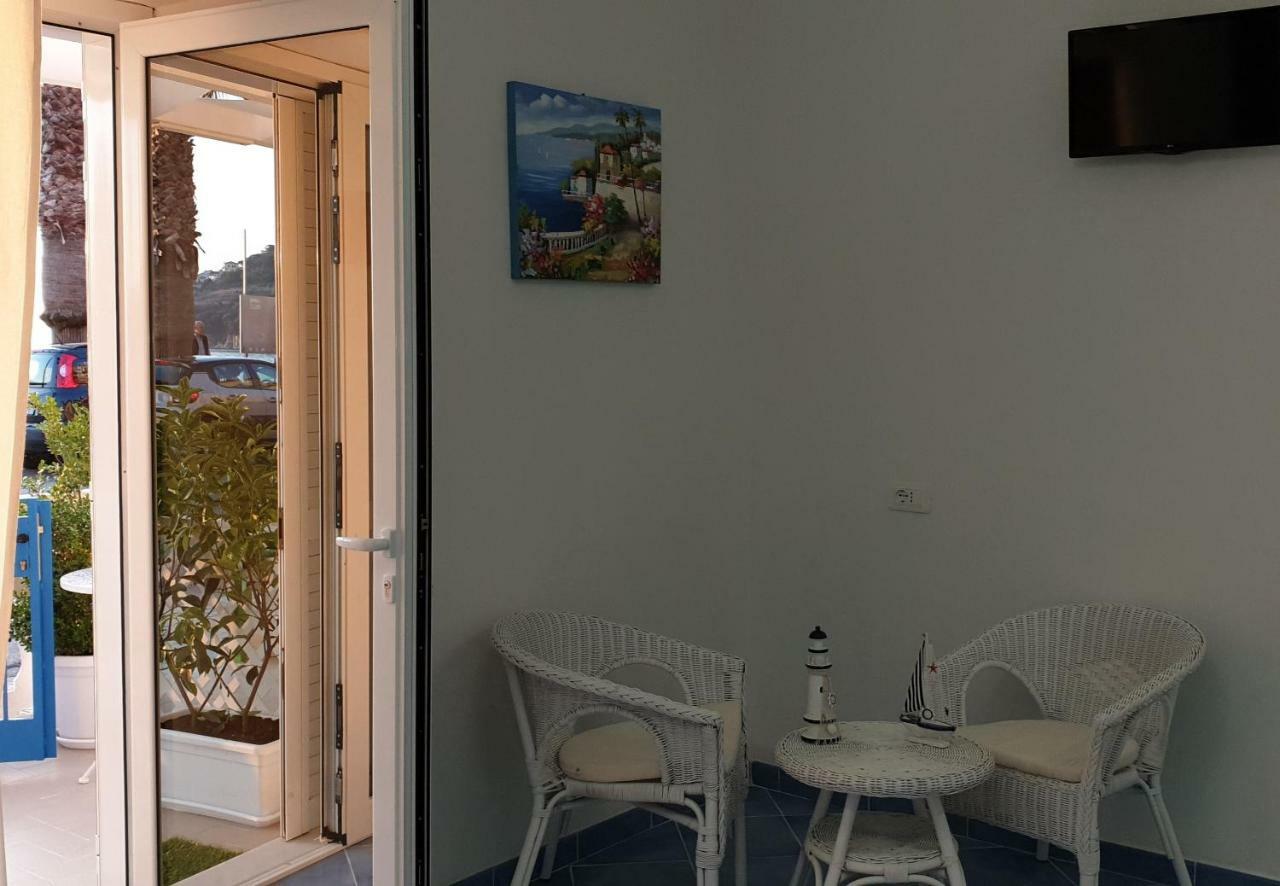 Bed and Breakfast A Un Passo Dal Mare Agropoli Exterior foto