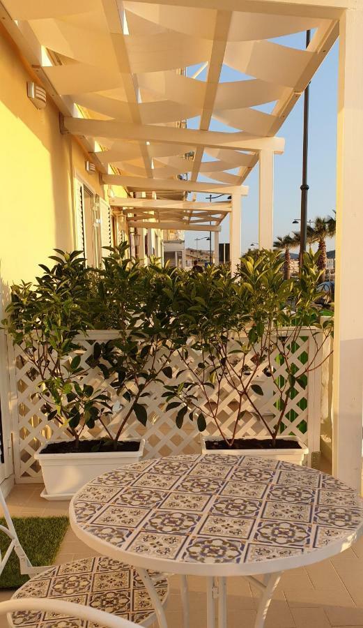 Bed and Breakfast A Un Passo Dal Mare Agropoli Exterior foto